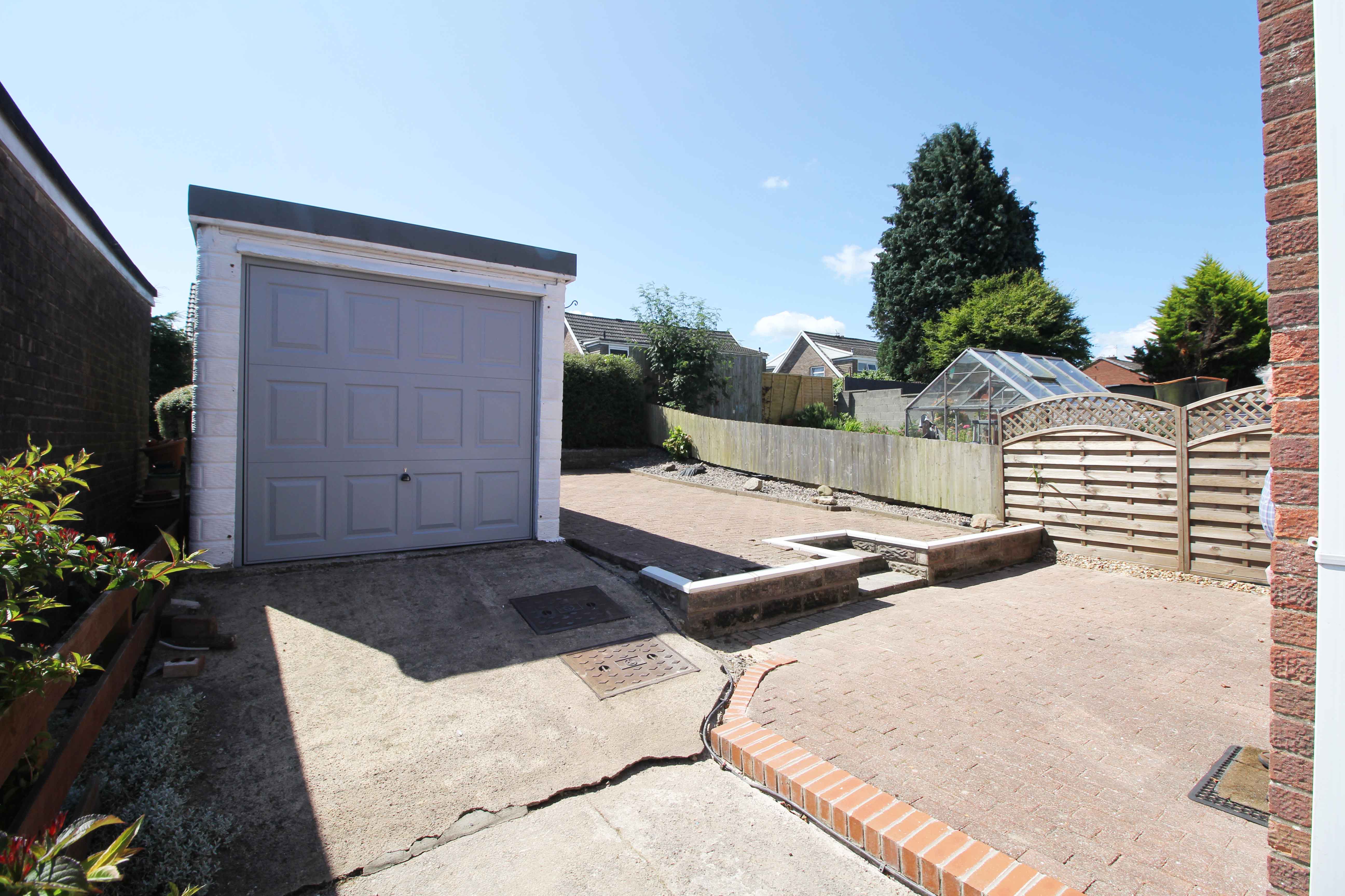 Chalvington Close, Beddau CF38 2RR  Interior