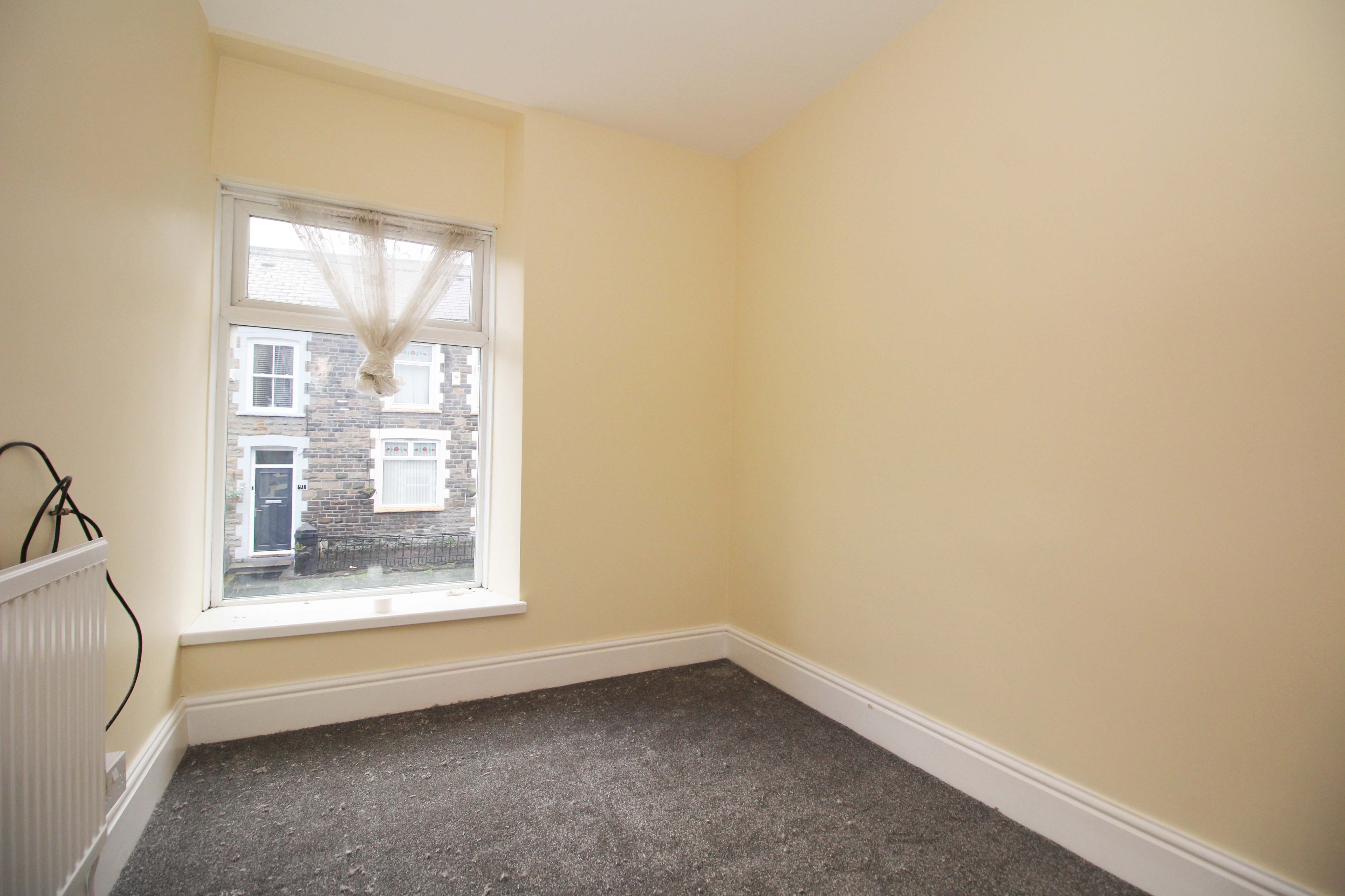 Primrose Street, Tonypandy, CF40 1BQ  Interior