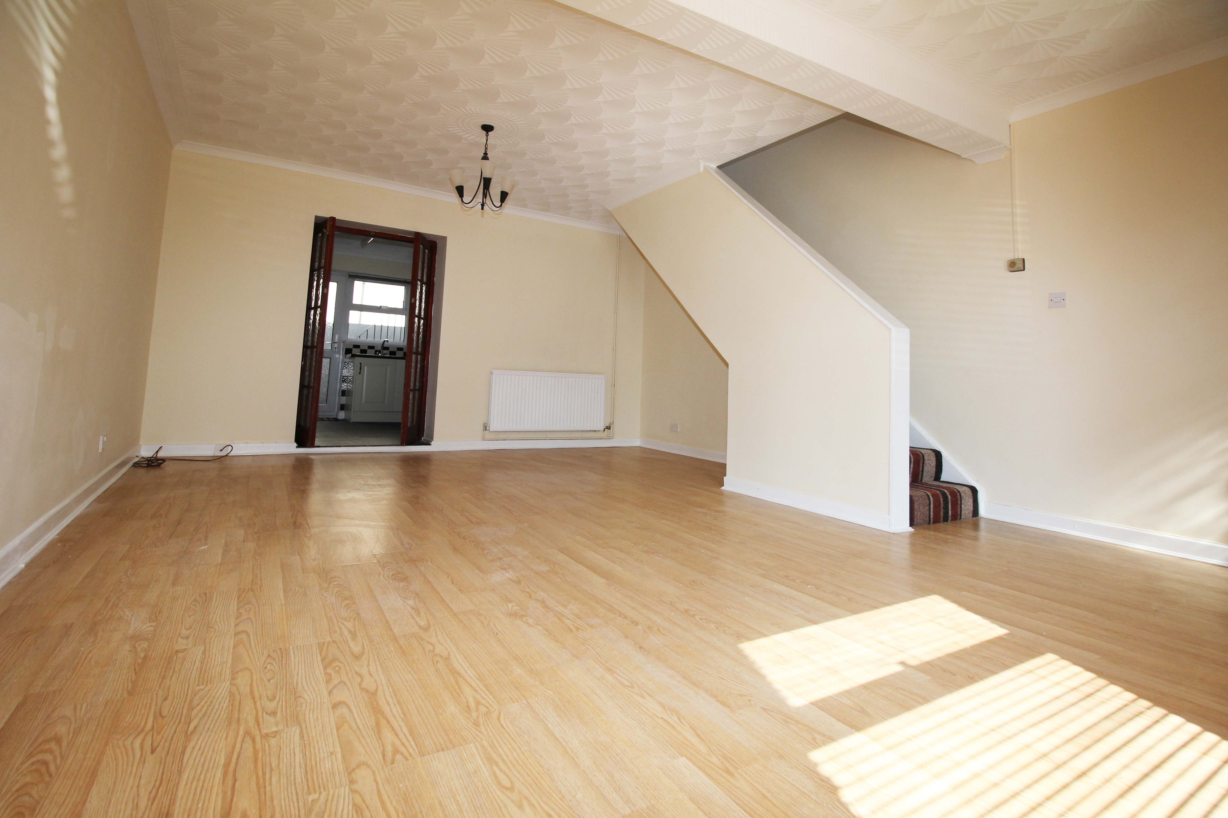 Rowling Street Tonypandy CF40 1QY  Interior