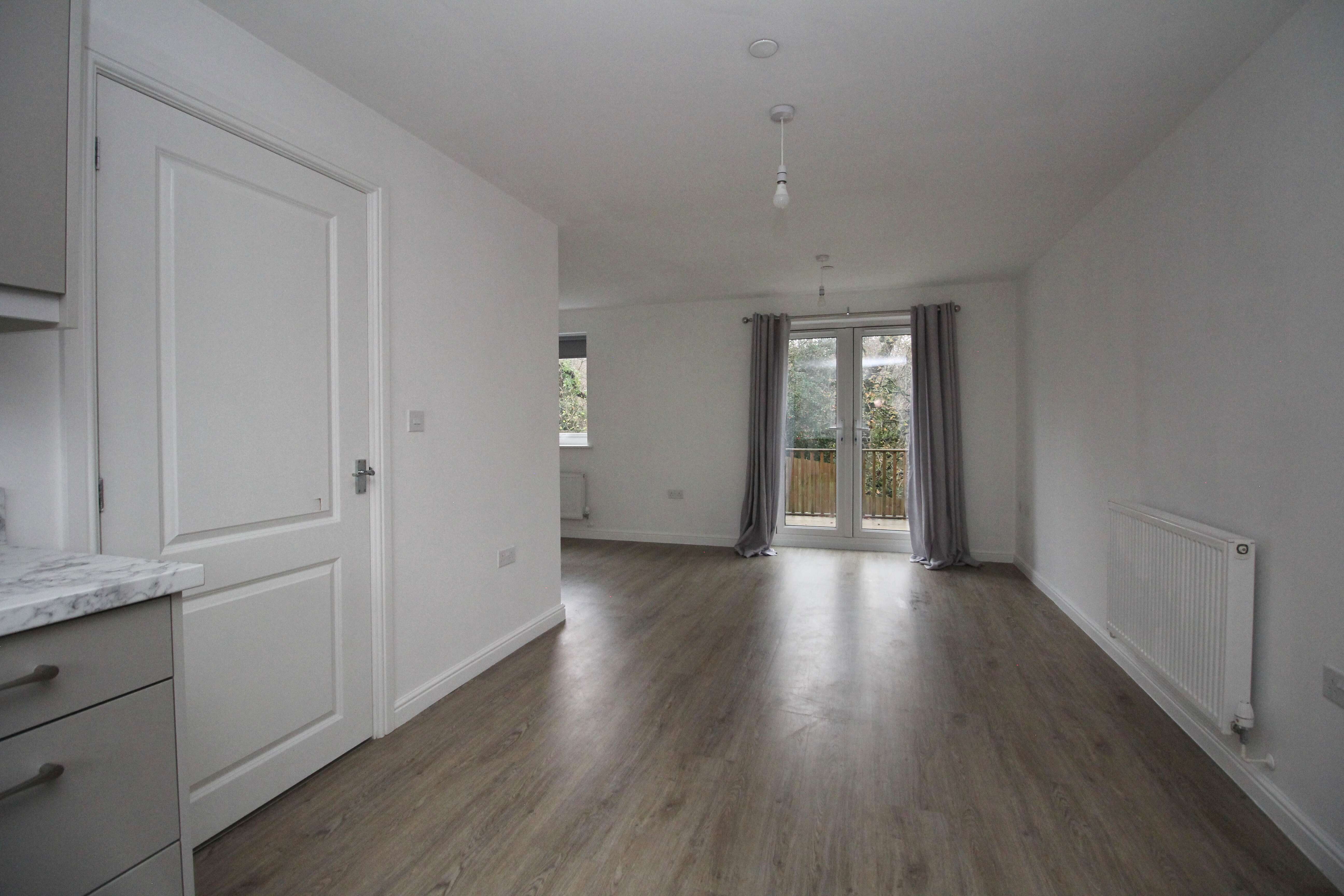 Clos y Carw, Llantwit Fardre, CF38 2BP  Interior