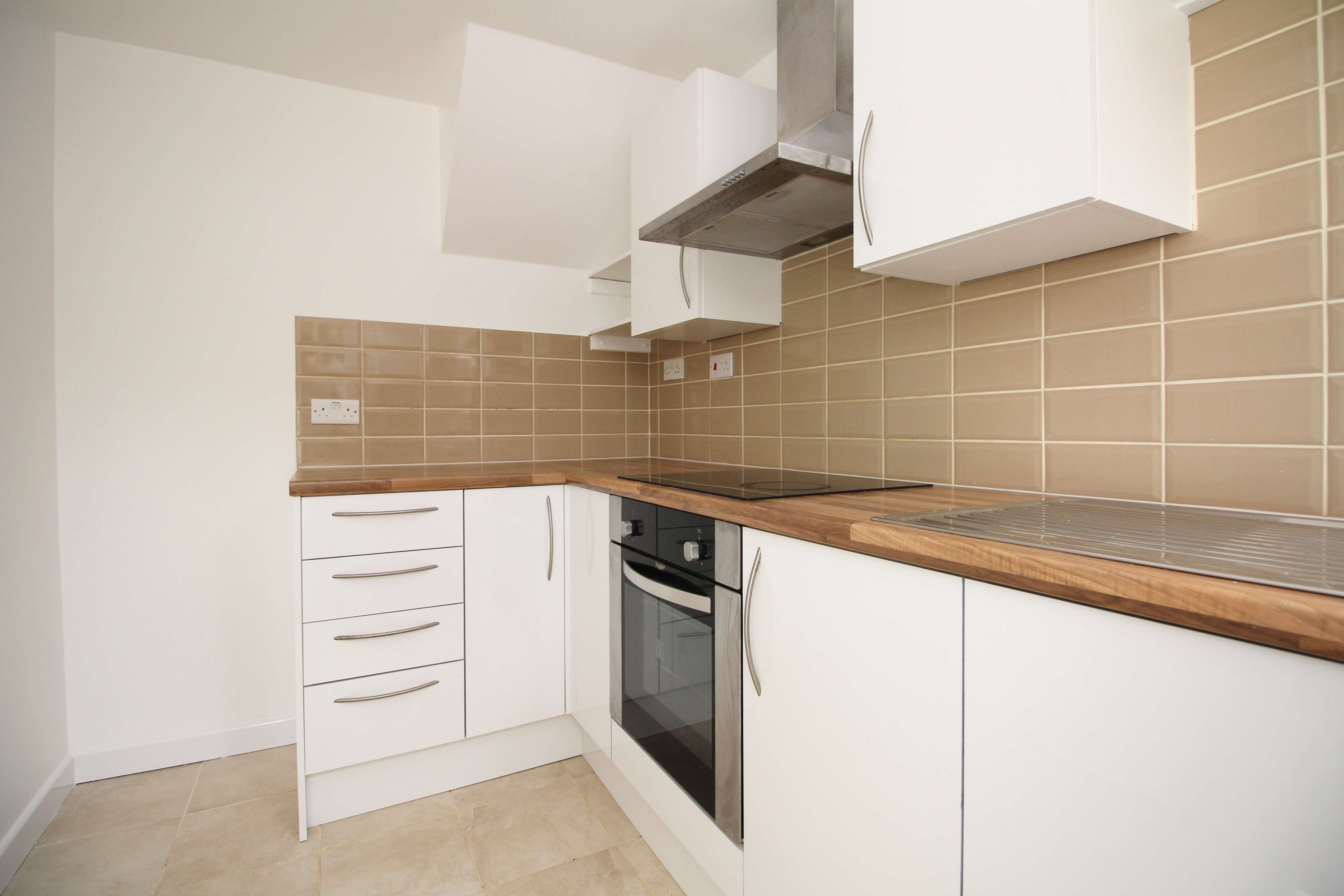 Mildred Street, Beddau CF38 2AW  Interior