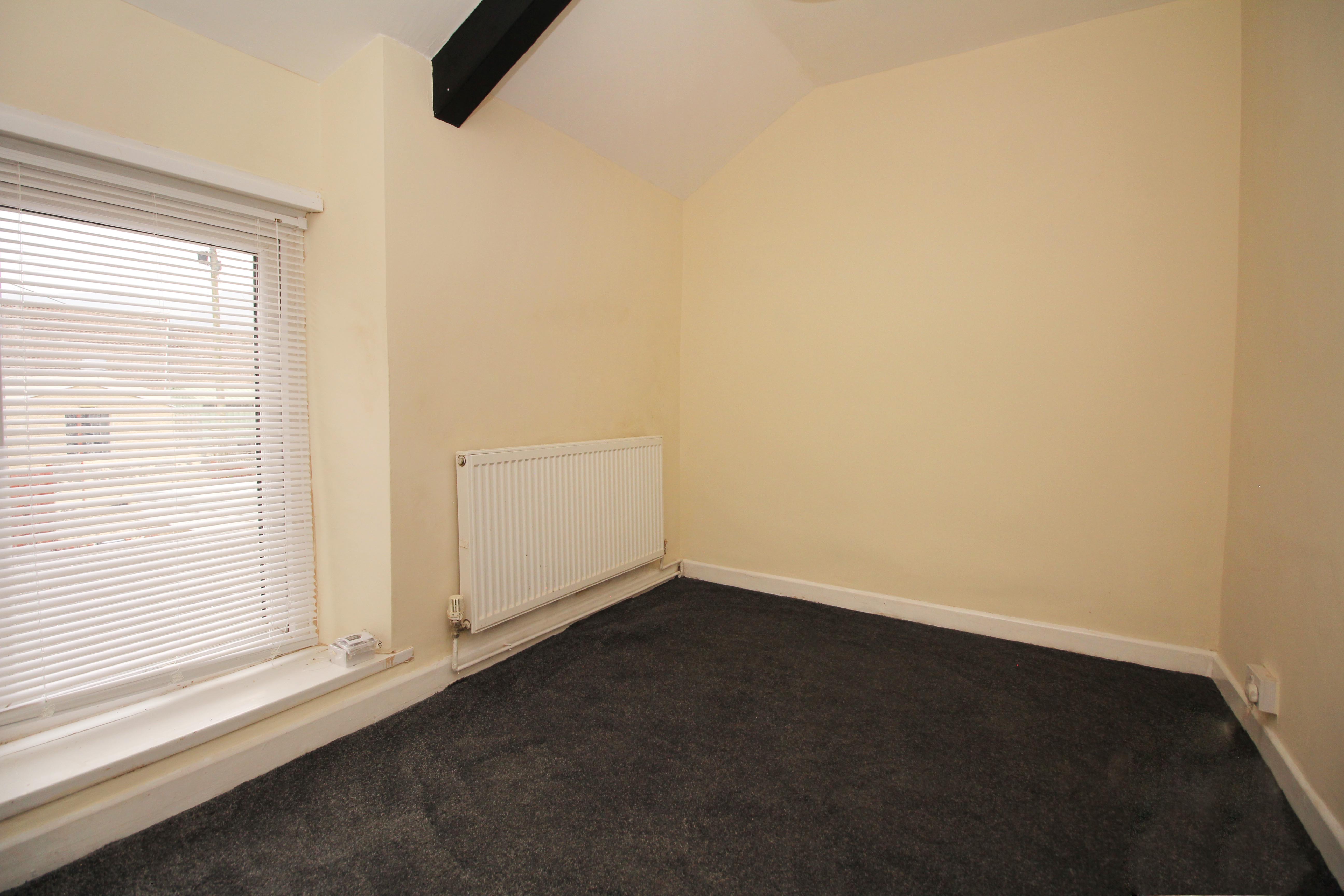 Victoria Street, Treherbert CF42 5LL  Interior