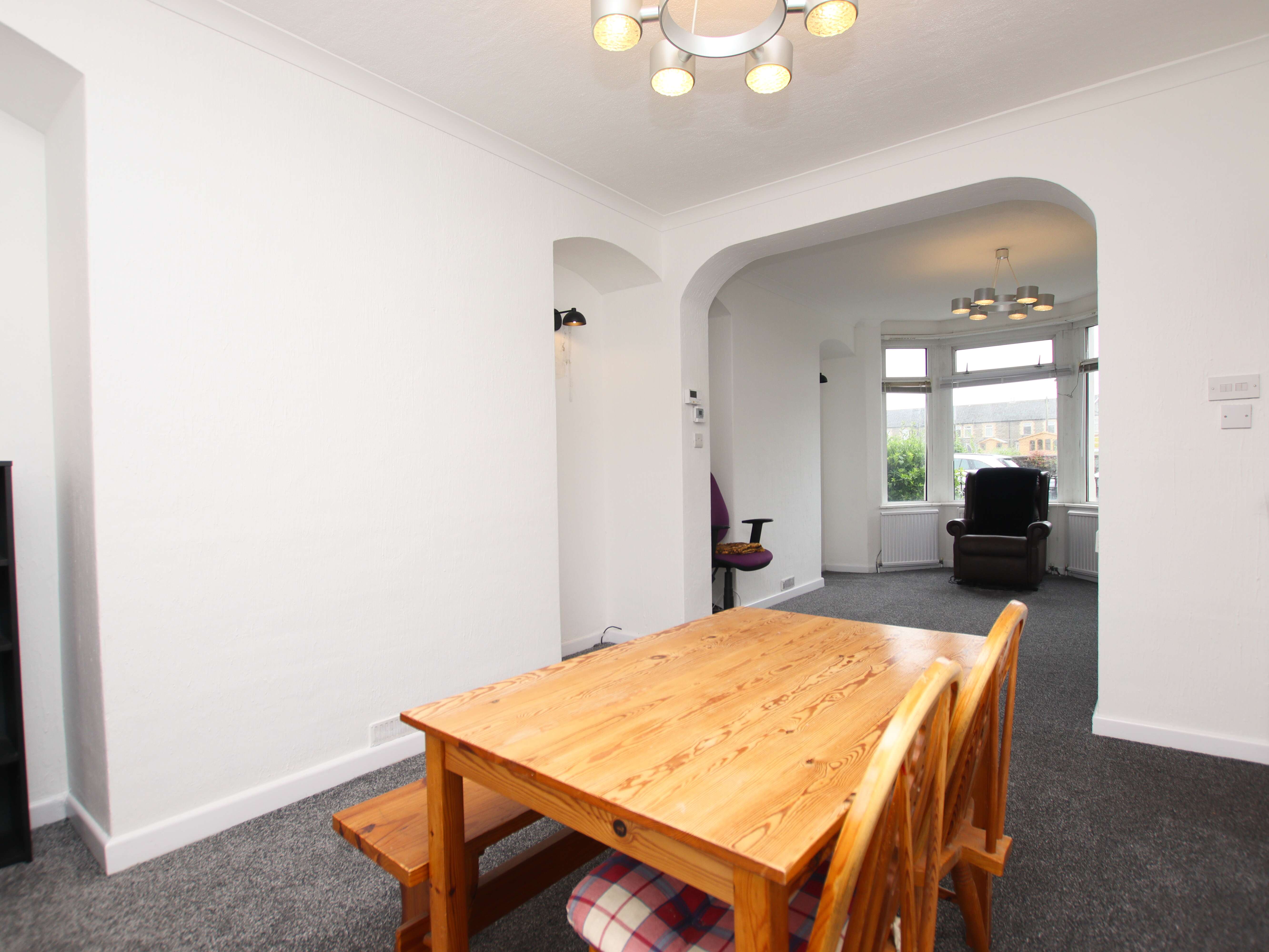 Cerdin Avenue, Pontyclun, CF72 9ER  Interior