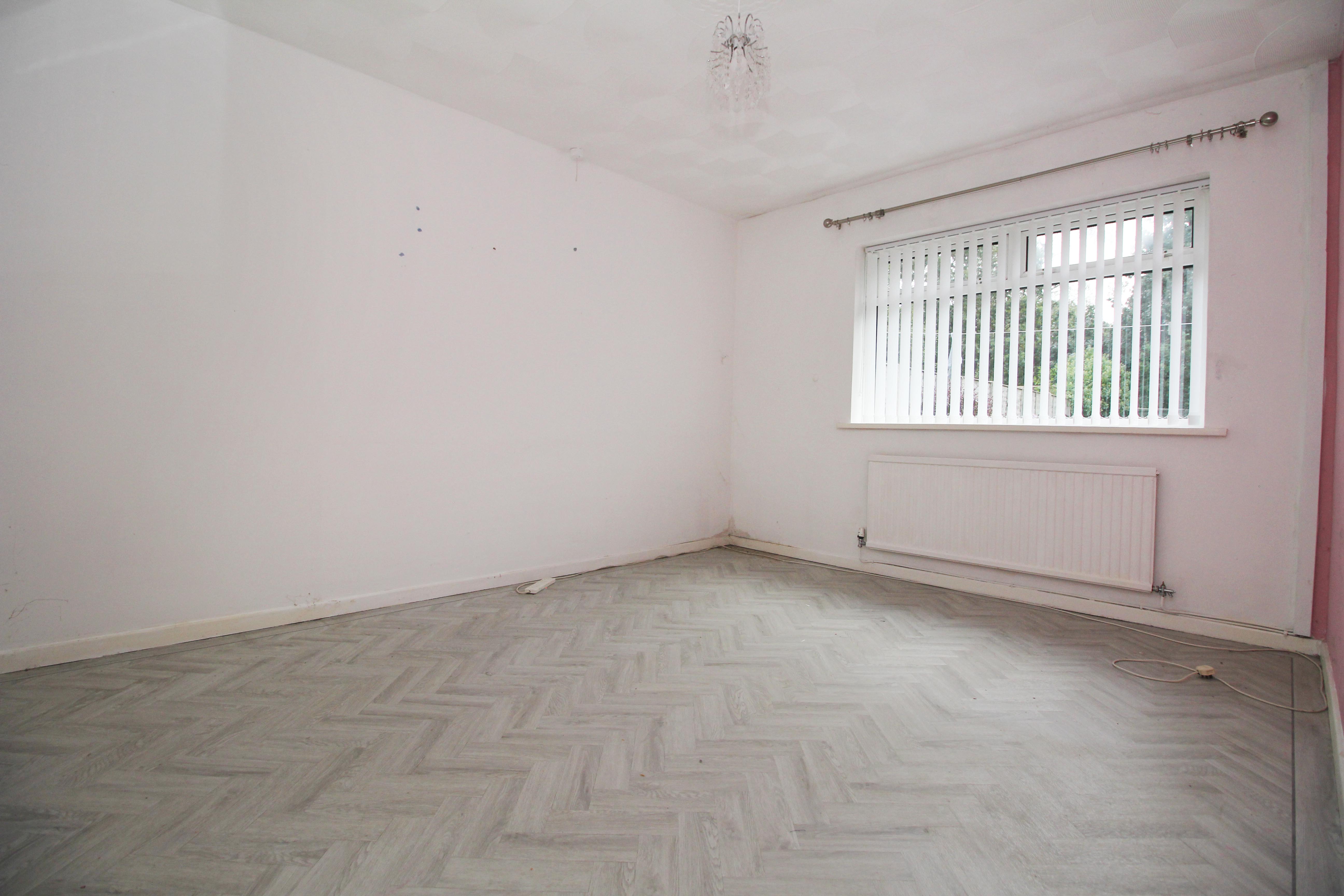 Oakfield Crescent, Tonteg CF38 1NG  Interior