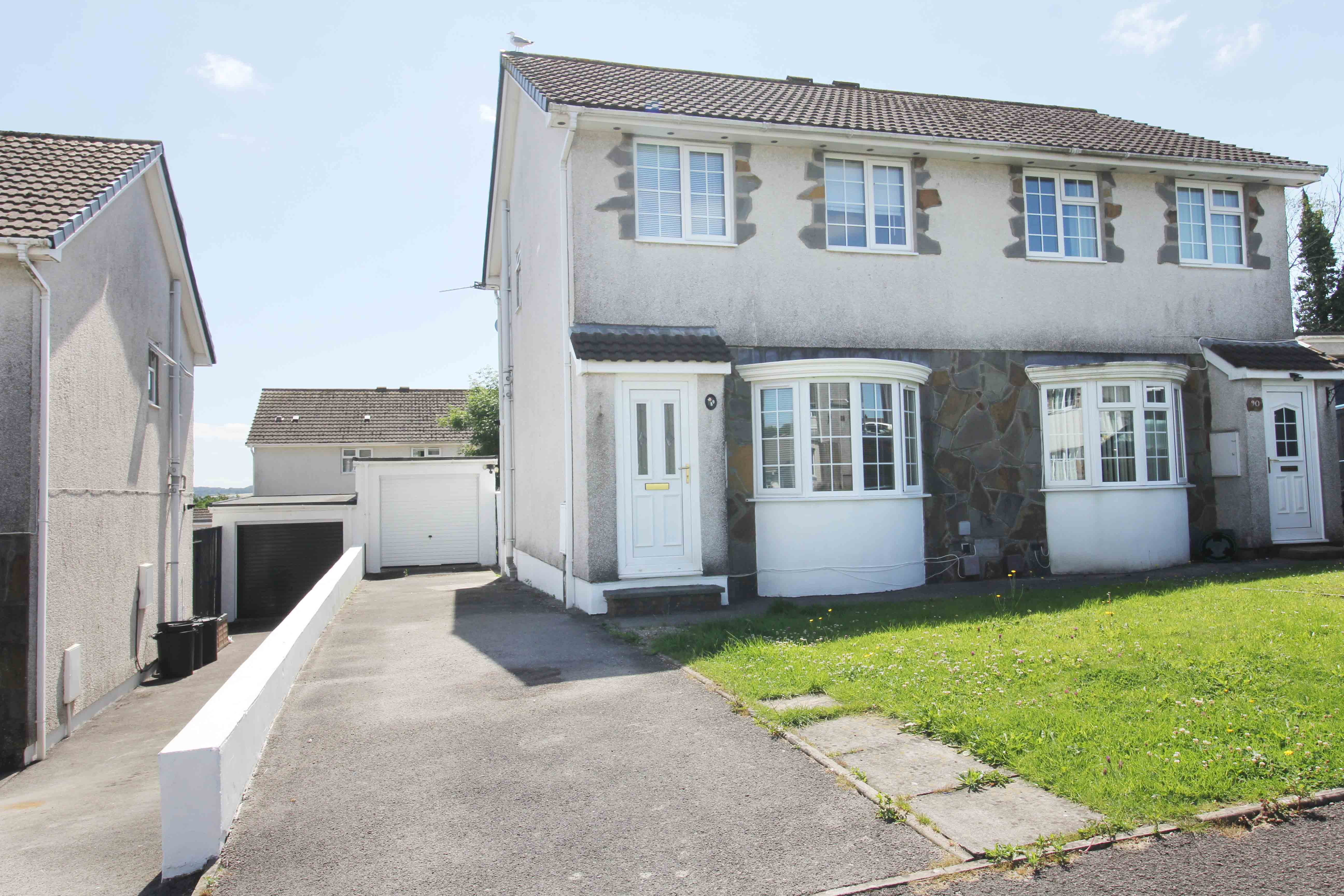 Ty Gwyn Drive, Brackla, CF31 2QG  Interior