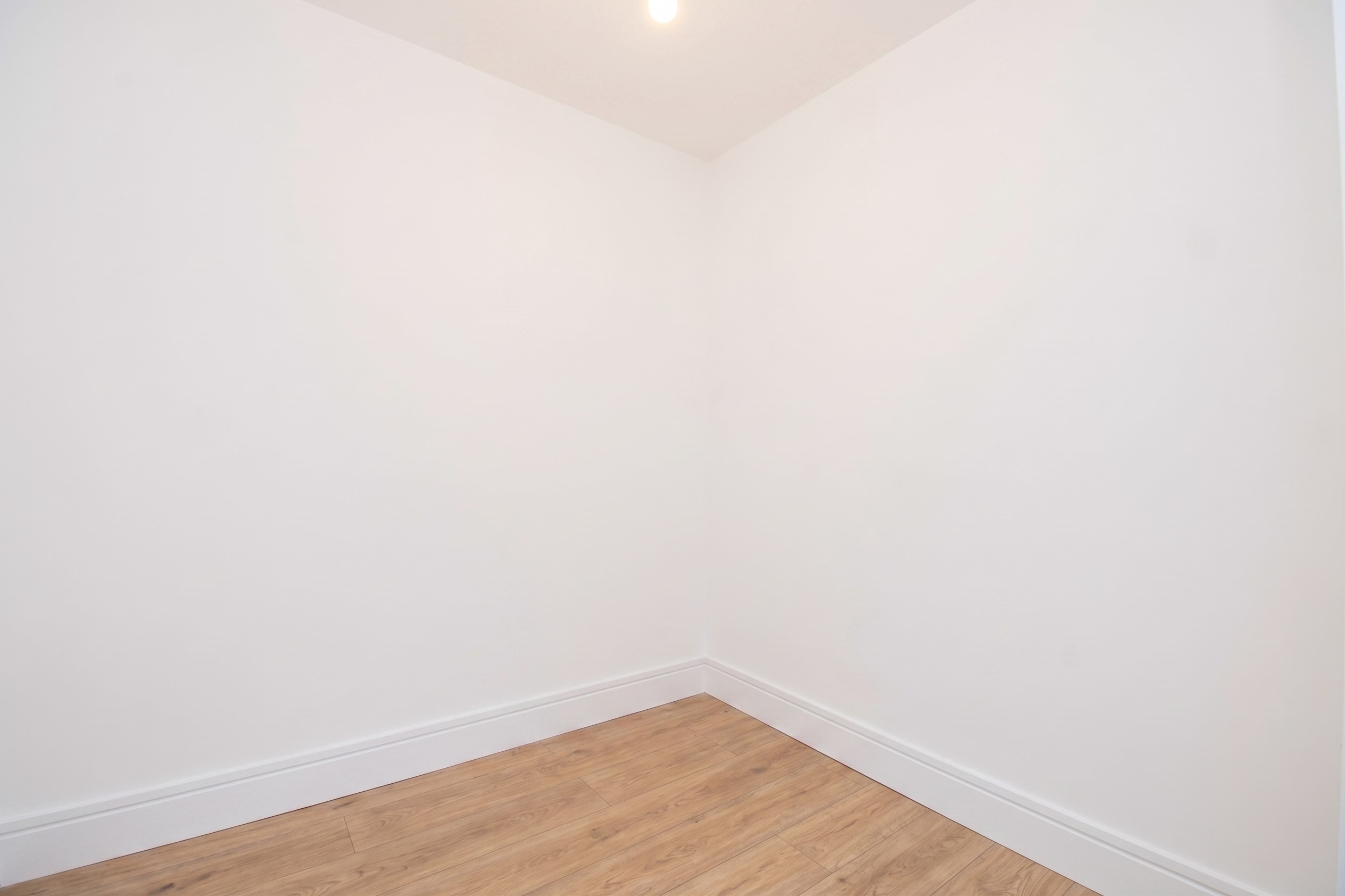 River Row, Blaina, Abertillery, NP13 3HG  Interior