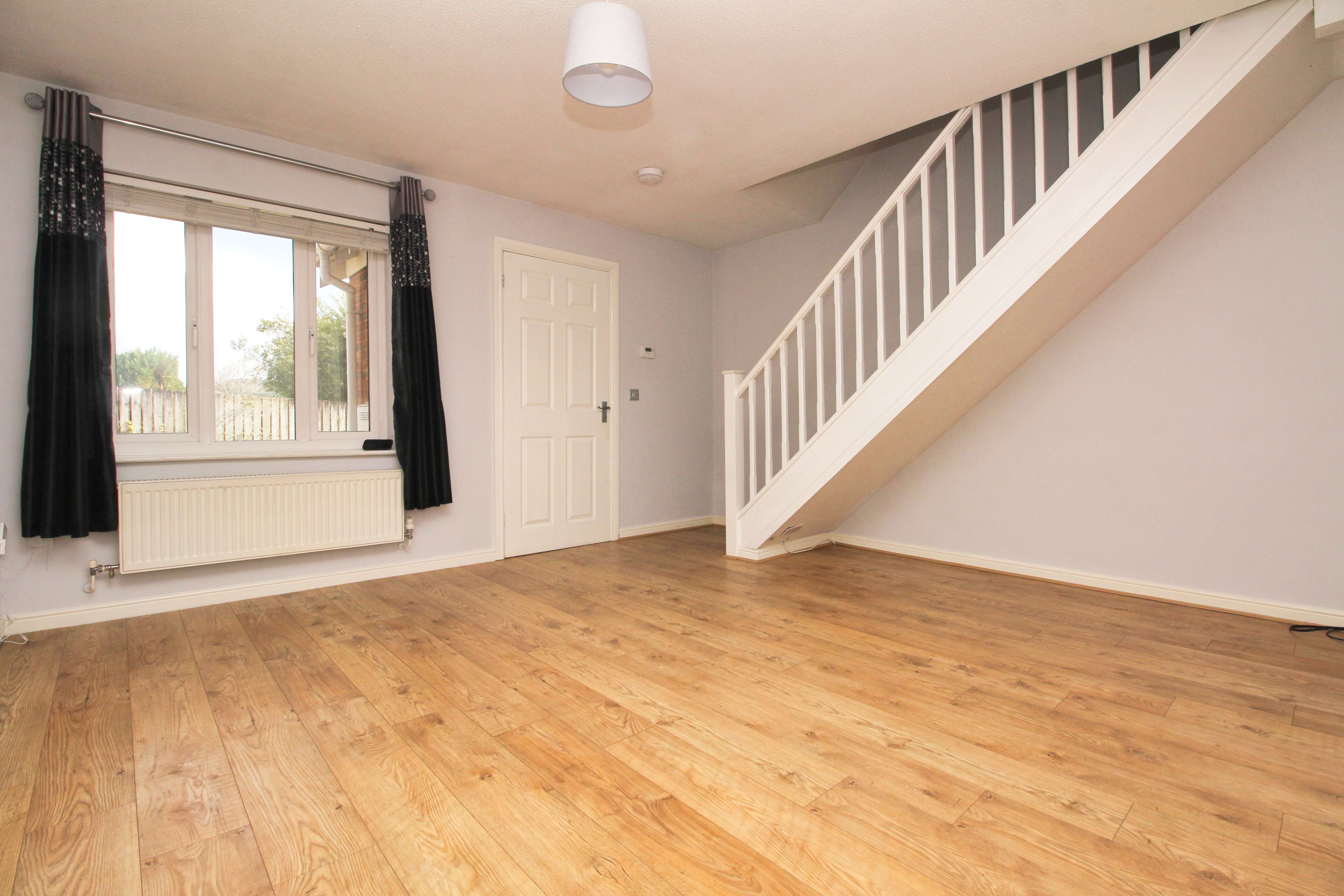 Heol Rhosyn, Llantwit Fardre CF38 2TH  Interior