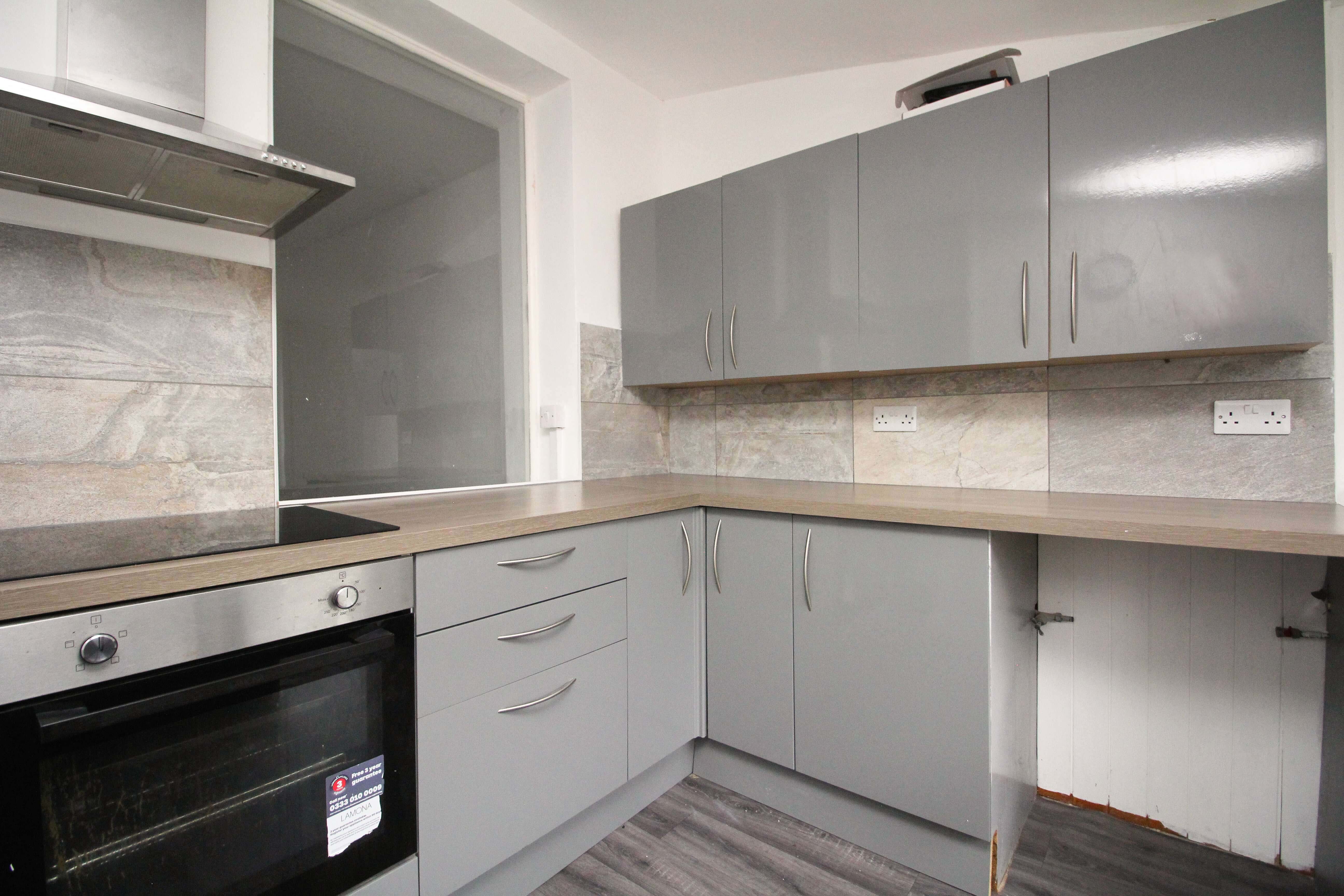 Brook St, Tonypandy, CF40 1RE  Interior