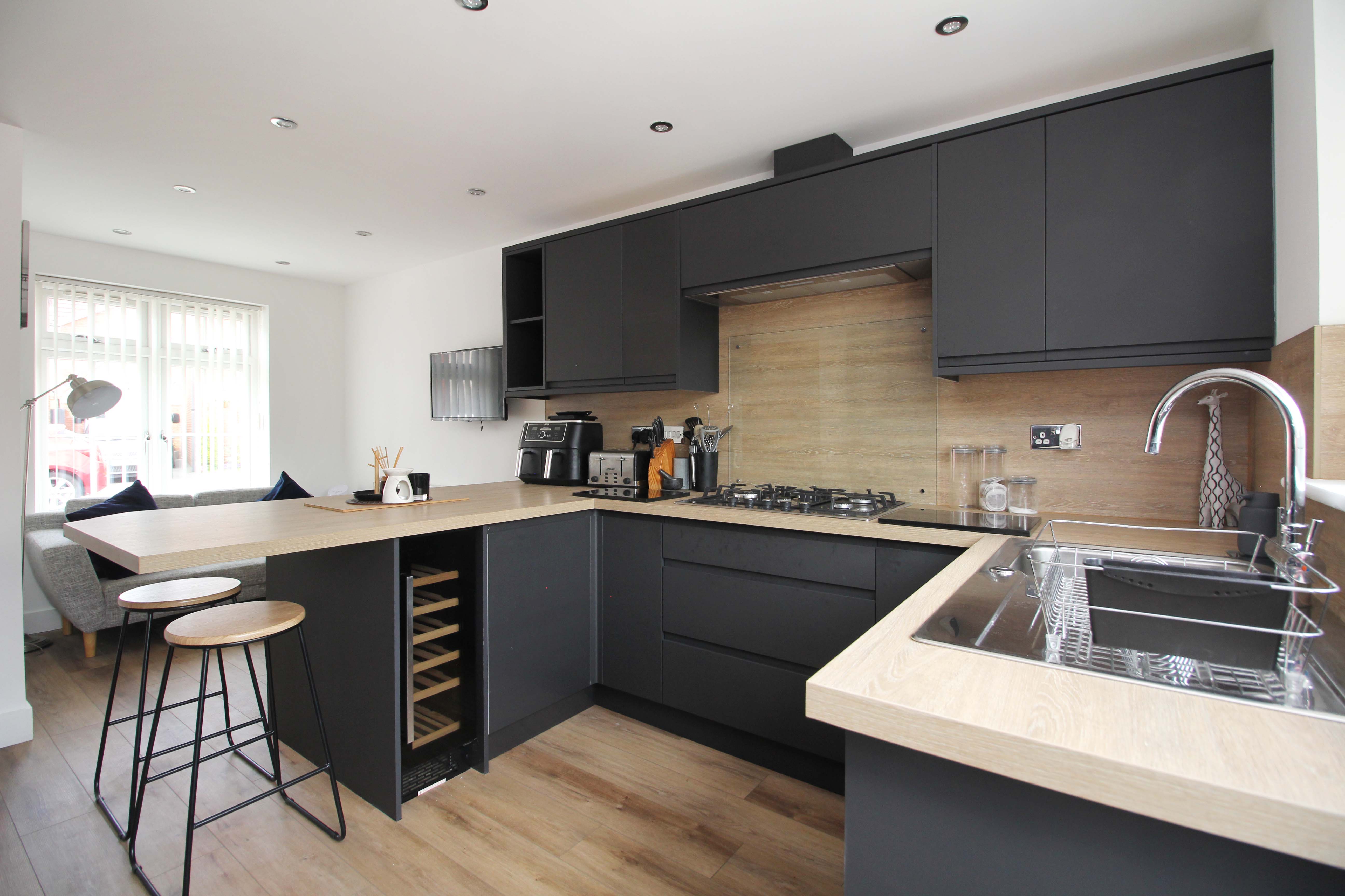 Brynteg Green, Beddau CF38 2QA  Interior