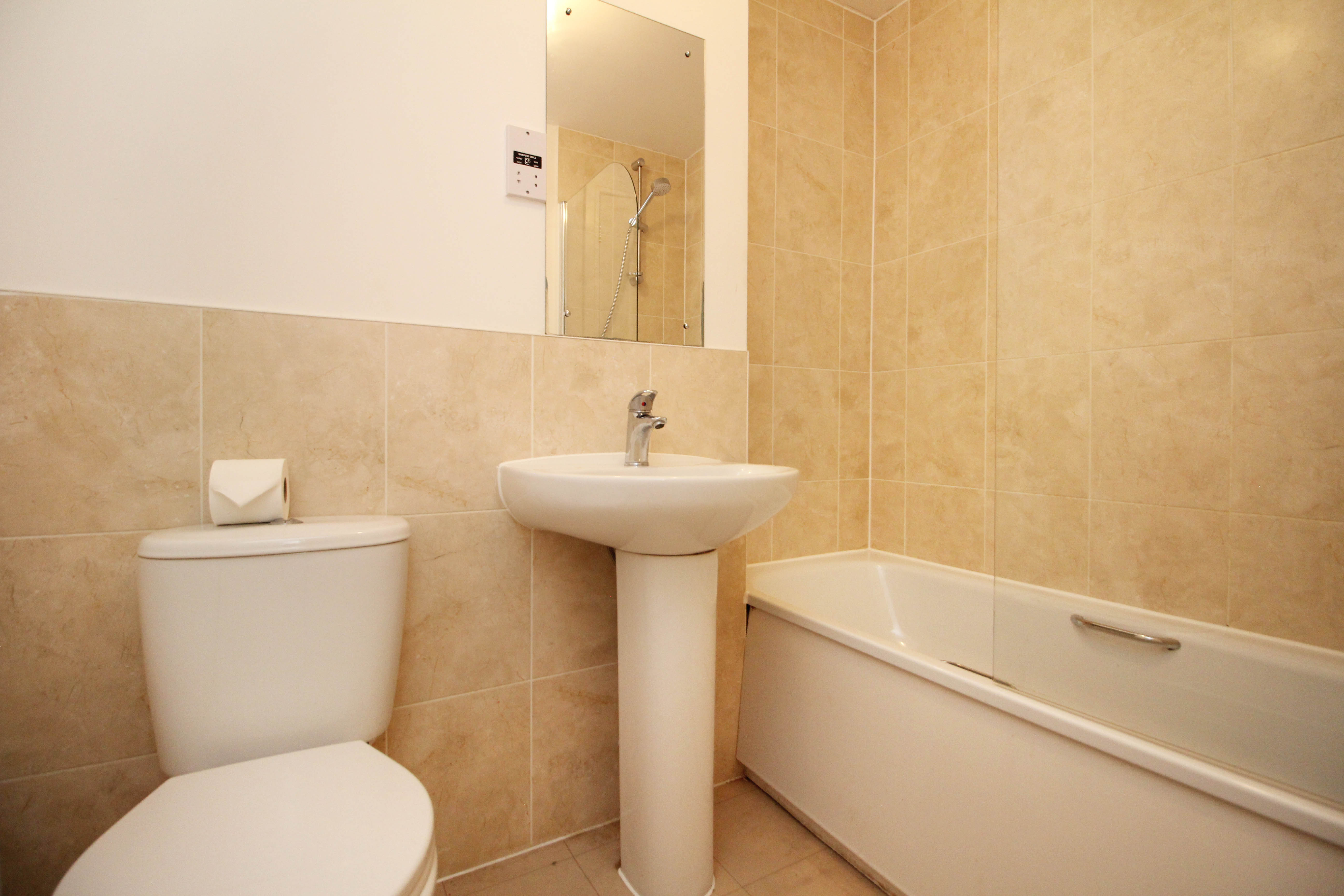 Badgers Brook Rise, Ystradowen CF71 7TW  Interior