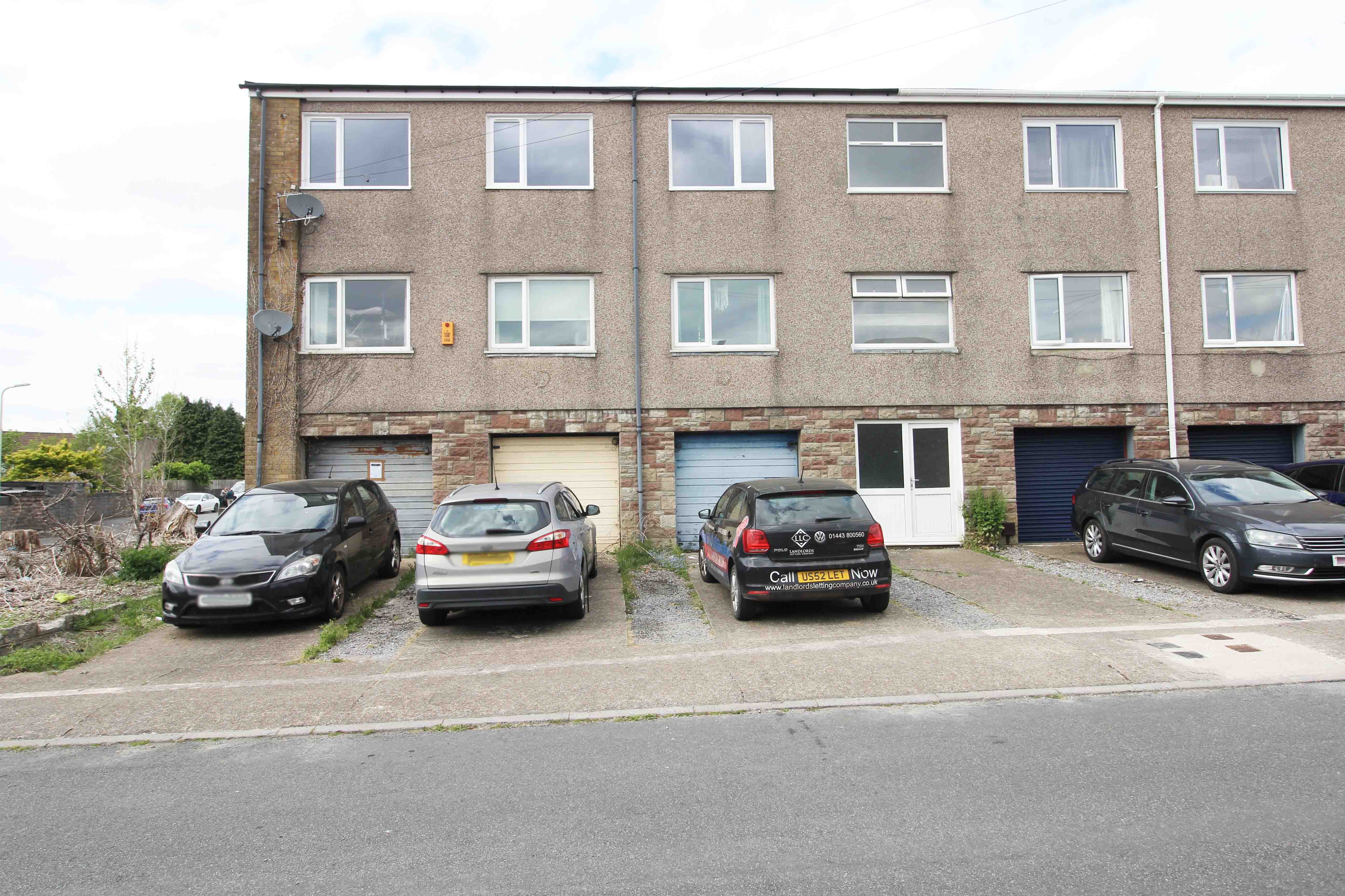 Heol Treferig, Beddau CF38 2SW  Interior