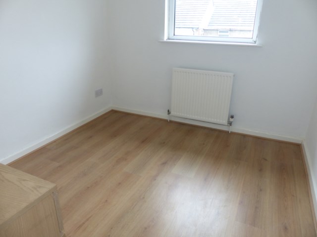 Vicarage Court, Pontypridd, CF38 1DL  Interior