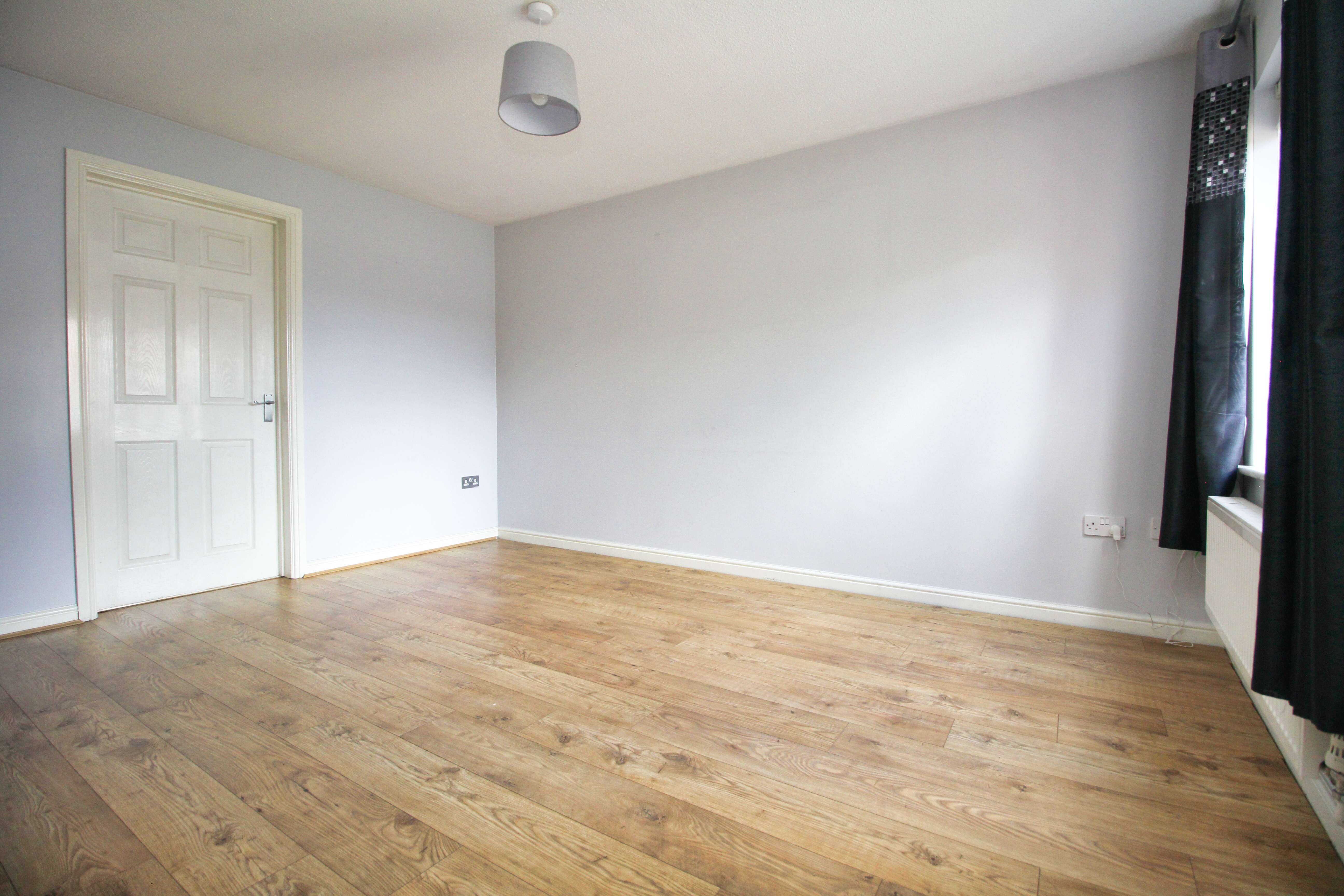 Heol Rhosyn, Llantwit Fardre CF38 2TH  Interior
