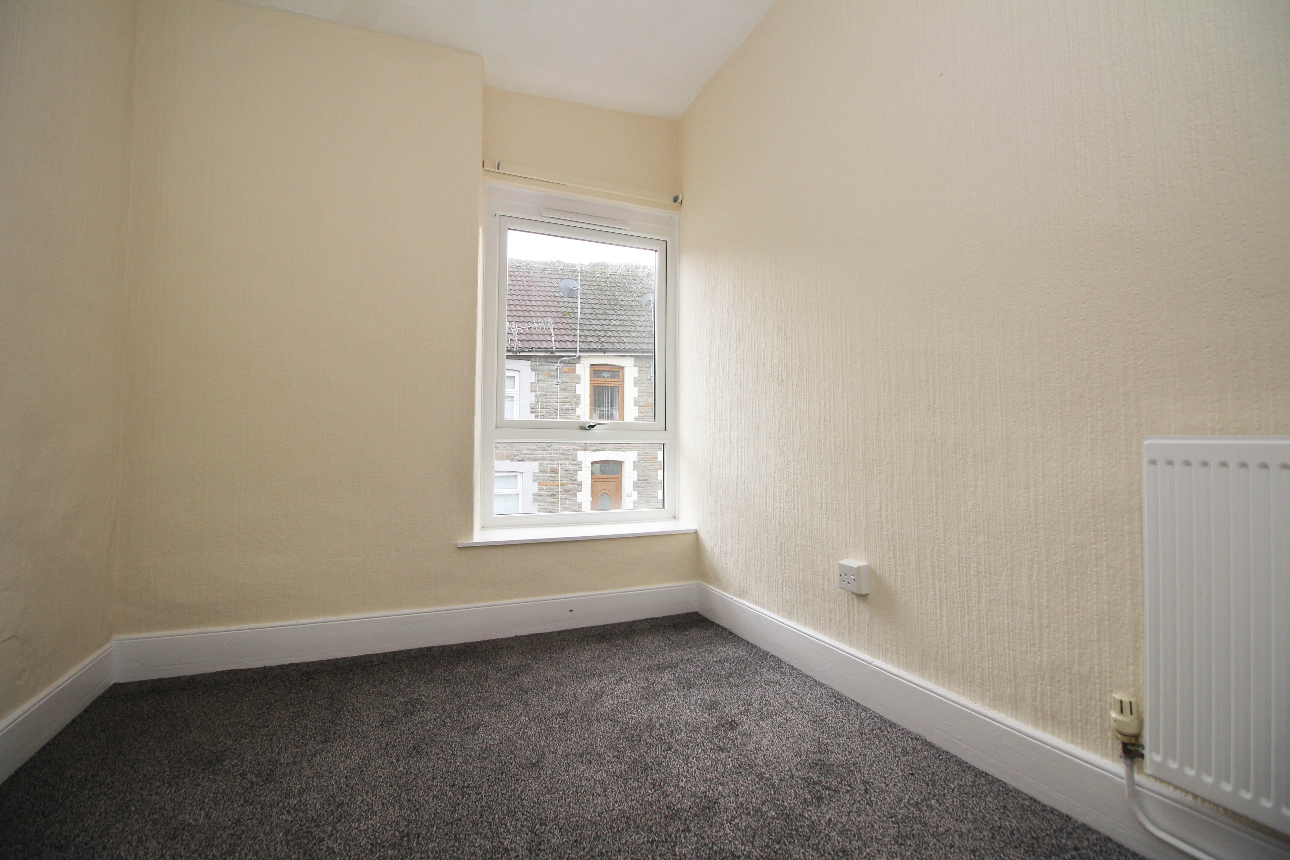 Danygraig Street, Pontypridd, CF37 1NB  Interior