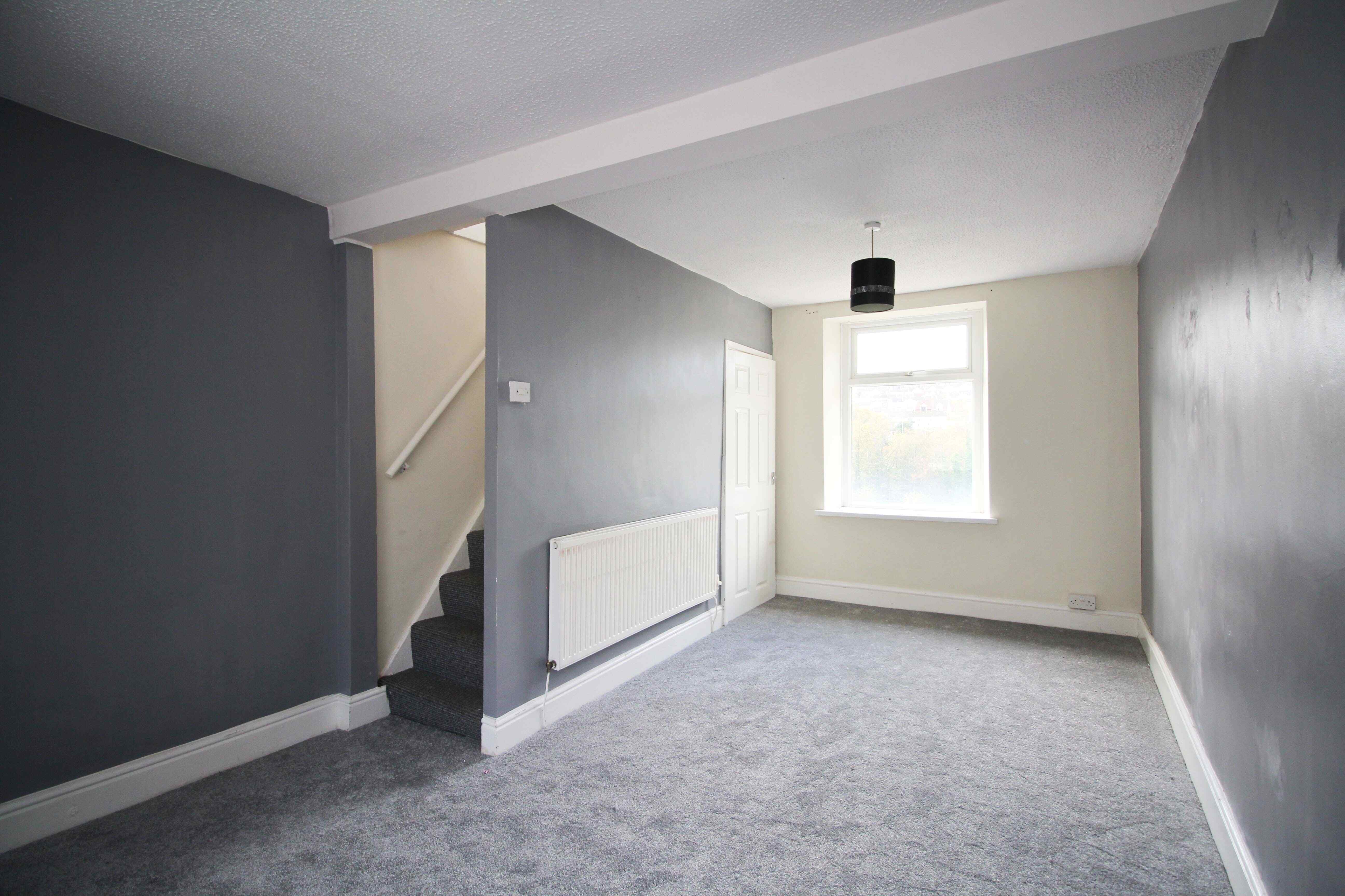 Miskin Road, Trealaw CF40 2QL  Interior