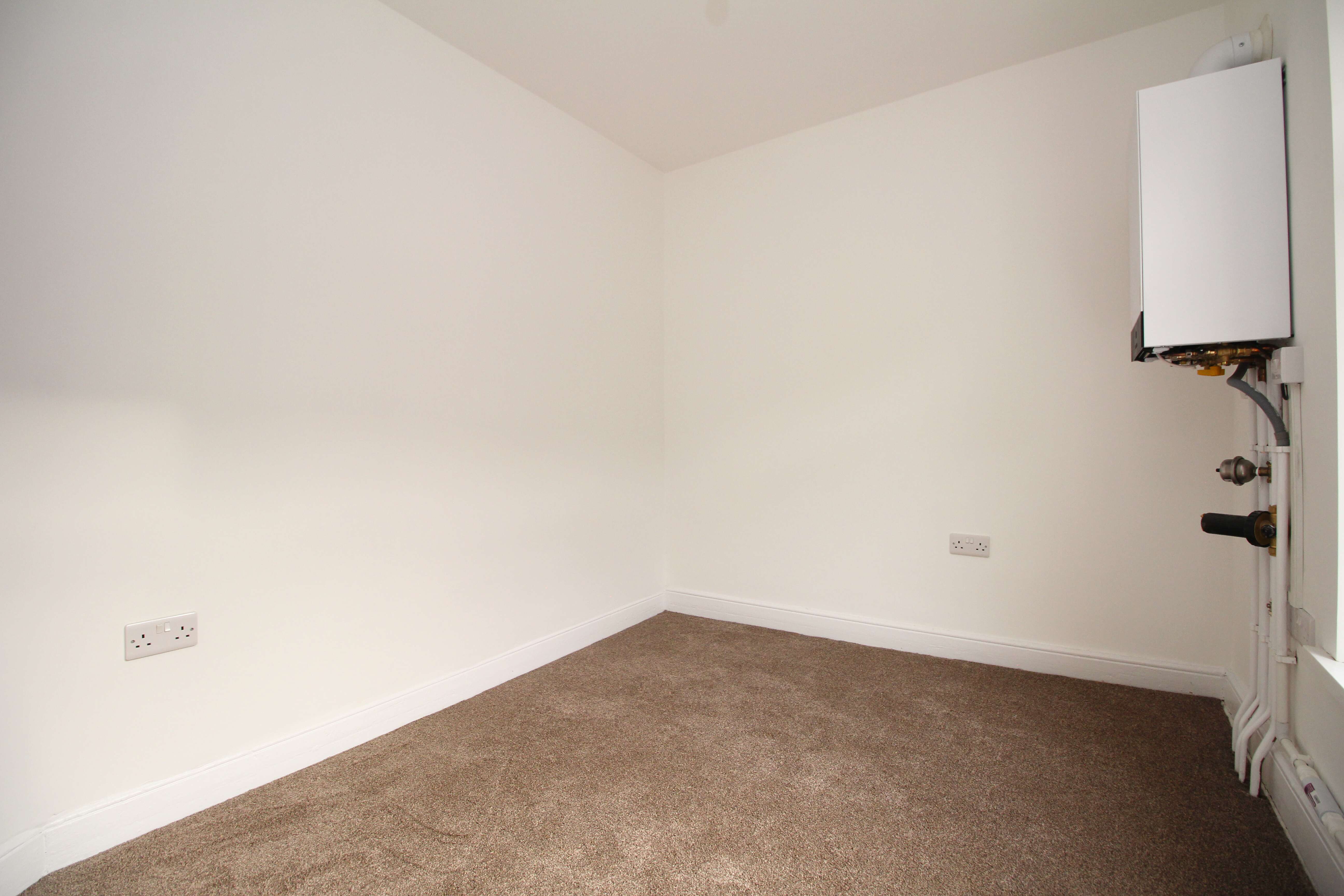 Kenry Street, Tonypandy, CF40 1DD  Interior