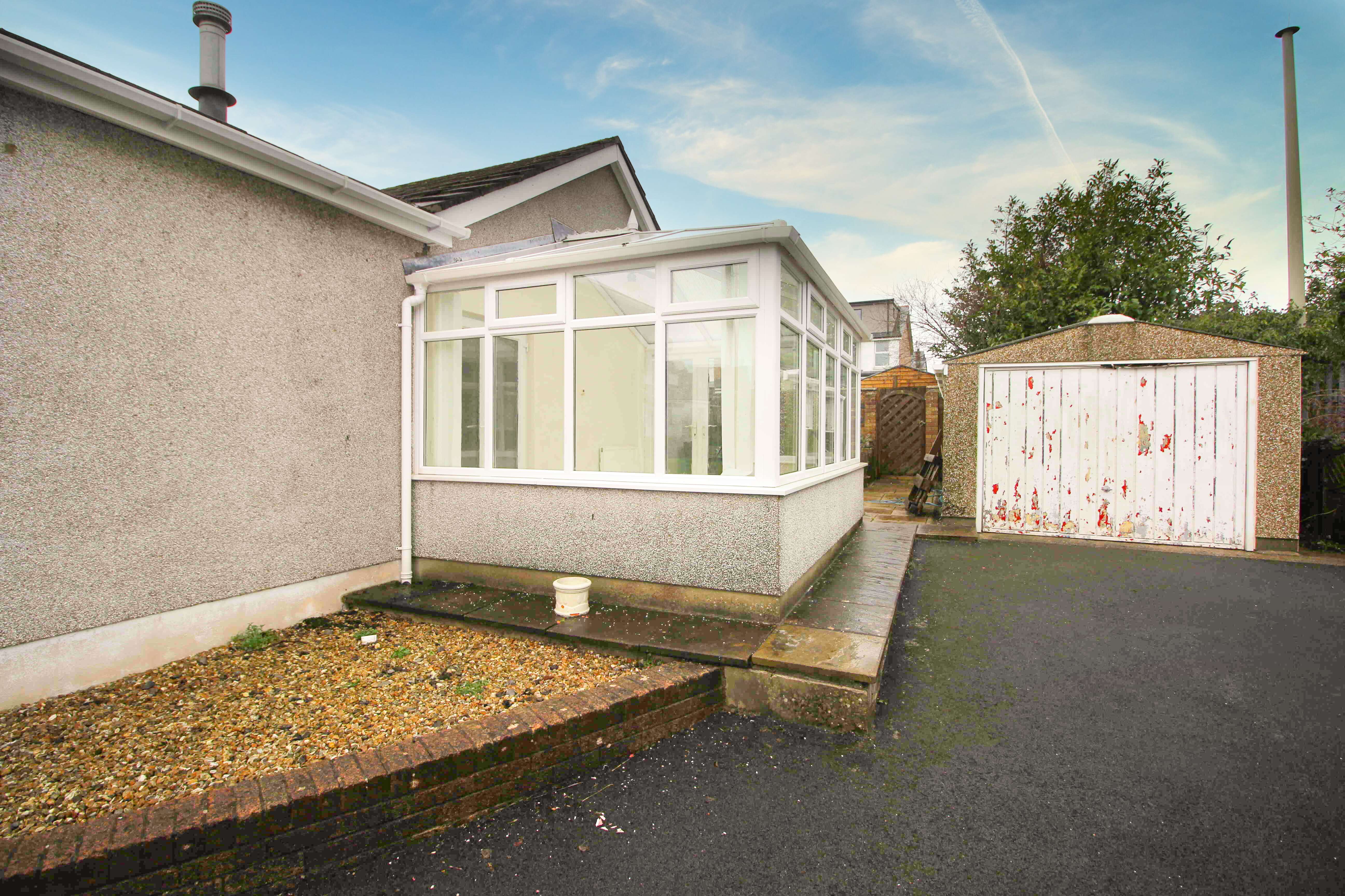 Fairview Close, Pontyclun CF72 9EQ  Interior