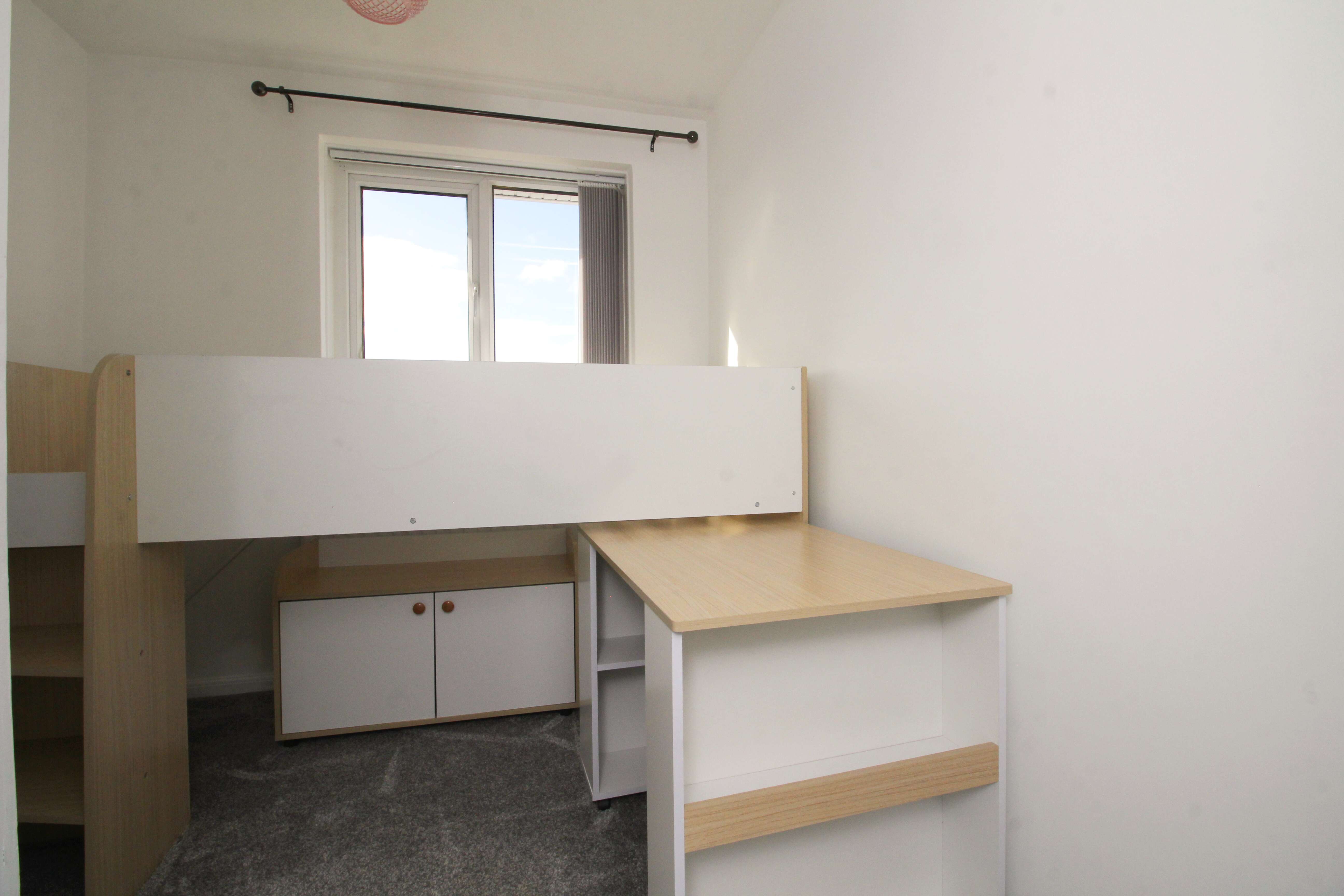 Tudor Way, Llantwit Fardre CF38 2NH  Interior