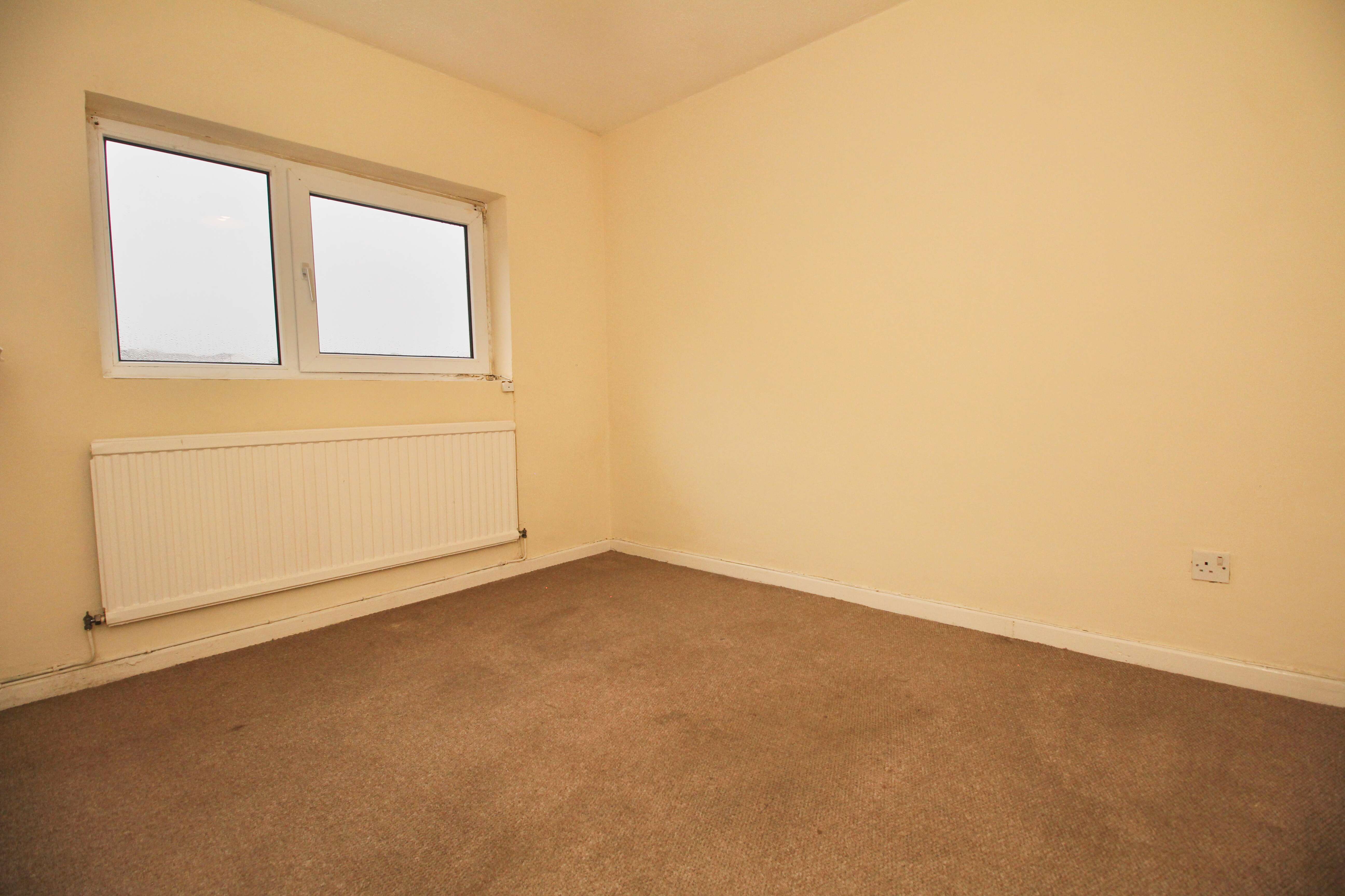 Rowling Street, Penygraig CF401QY  Interior