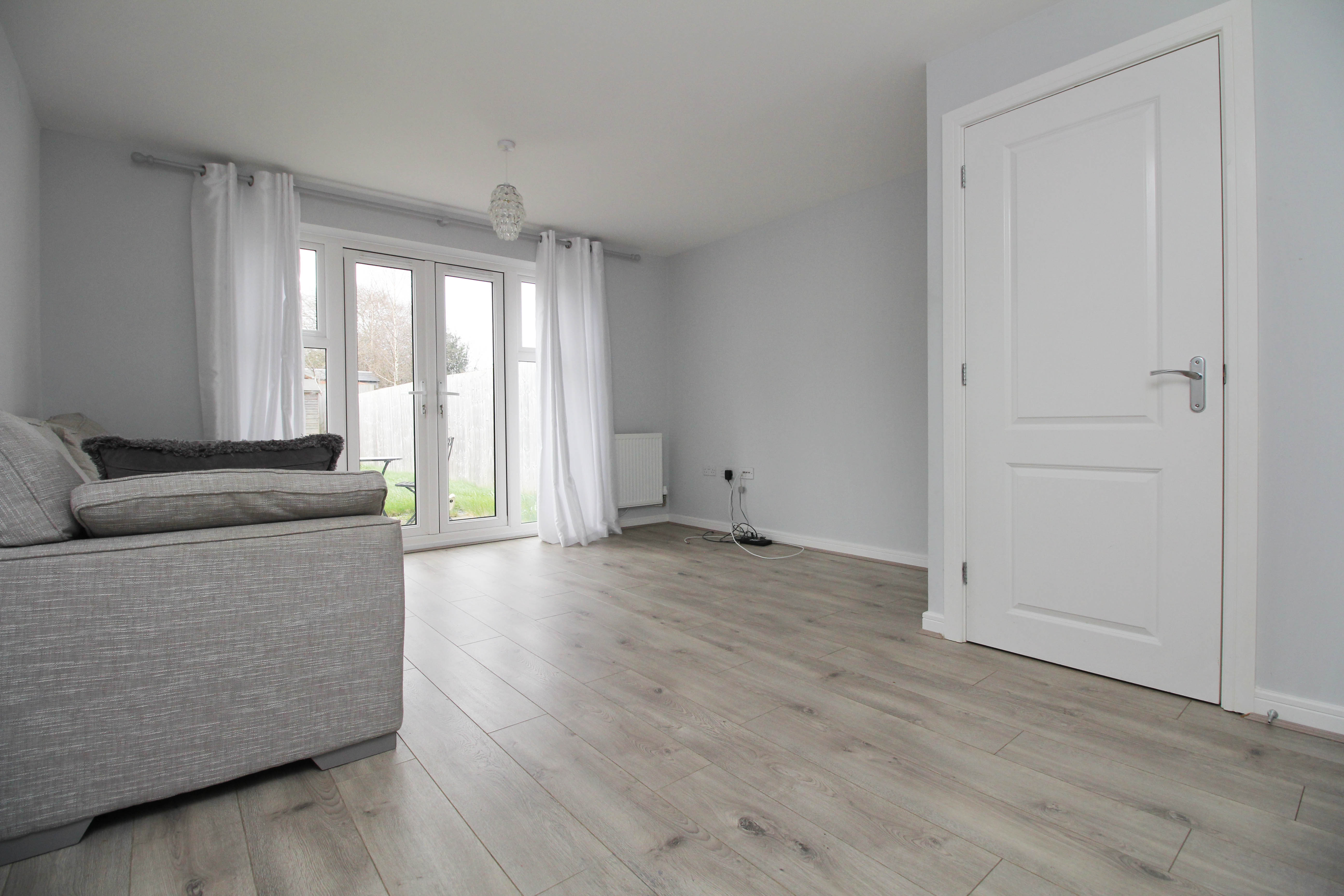 Badgers Brook Rise, Ystradowen CF71 7TW  Interior